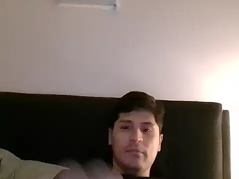 PerroDemonioHot online show from March 5, 2026, 5:14 am