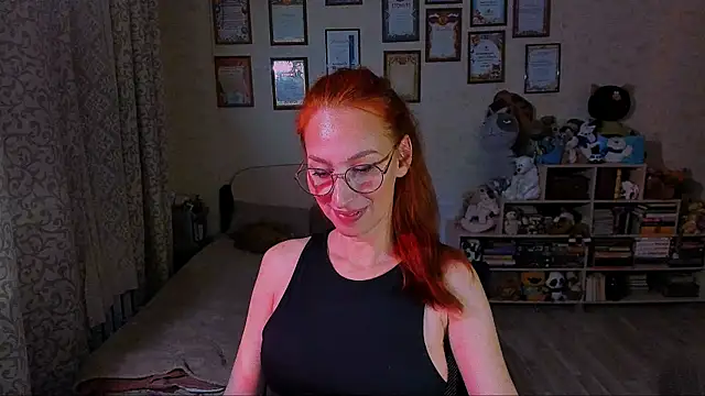 red rocco online show from February 16, 2025, 7:16 pm