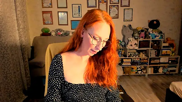 red rocco online show from October 4, 2025, 2:37 pm