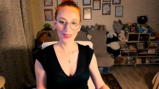 red rocco online show from November 15, 2025, 4:58 pm