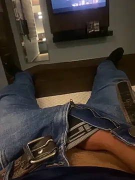 Snapshot of HeavenlyLepus chatting on October 6, 2025, 12:30 am HeavenlyLepus online show from October 6, 2025, 12:30 am