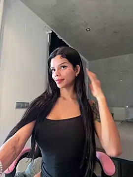 Rosariolovex online show from February 19, 2025, 9:28 am