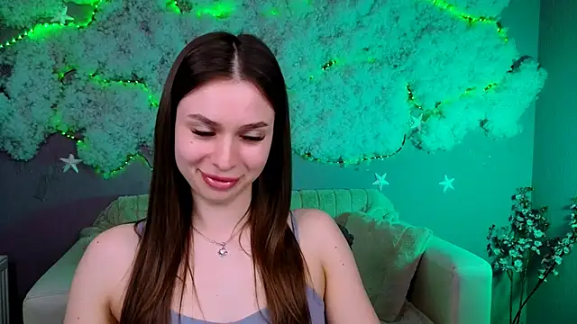 flora ri online show from April 11, 2026, 7:45 am