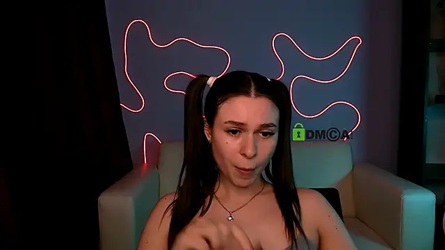 flora ri online show from April 22, 2026, 4:30 pm