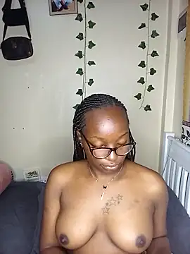 Snapshot of Vprettieeer chatting on March 5, 2025, 3:08 am Vprettieeer online show from March 5, 2025, 3:08 am