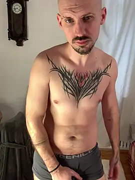 AssHunter4k online show from March 16, 2025, 9:49 am