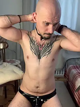 AssHunter4k online show from March 19, 2025, 11:39 am