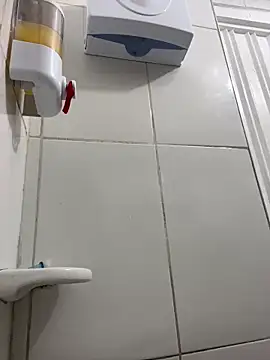 Snapshot of Miia_Jazmin chatting on March 22, 2025, 2:03 pm Miia Jazmin online show from March 22, 2025, 2:03 pm