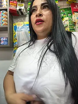 Snapshot of Miia_Jazmin chatting on September 11, 2025, 6:08 pm Miia Jazmin online show from September 11, 2025, 6:08 pm