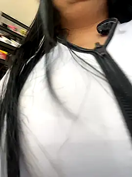 Snapshot of Miia_Jazmin chatting on October 15, 2025, 4:07 pm Miia Jazmin online show from October 15, 2025, 4:07 pm