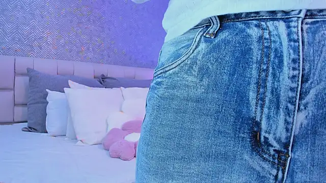 ah mara  online show from November 7, 2025, 11:32 am