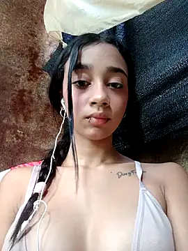 Zoe Sweett18 online show from January 23, 2025, 1:45 pm