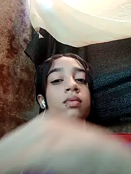 Zoe Sweett18 online show from January 28, 2025, 7:10 pm