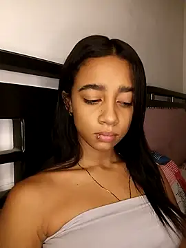 Zoe Sweett18 online show from March 11, 2026, 1:55 am