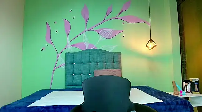 Connie Bell online show from February 22, 2025, 12:29 pm