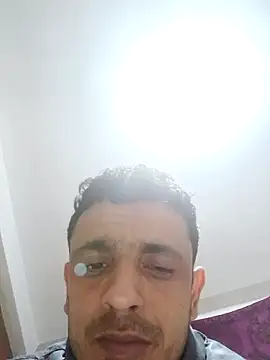 Snapshot of abdoagj chatting on March 15, 2026, 2:06 am abdoagj online show from March 15, 2026, 2:06 am