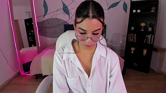 Dana Paula online show from November 7, 2025, 11:54 am