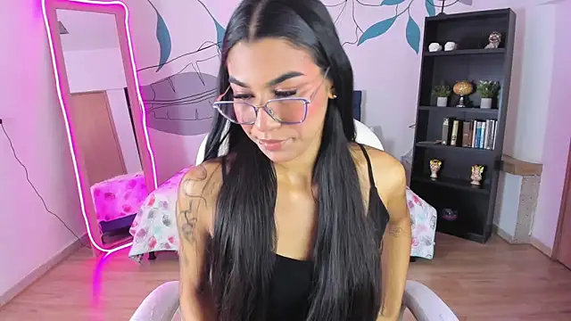 Dana Paula online show from January 8, 2026, 11:45 am