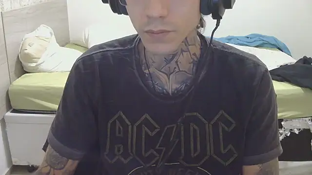 Snapshot of smokingink chatting on May 14, 2026, 8:37 pm smokingink online show from May 14, 2026, 8:37 pm