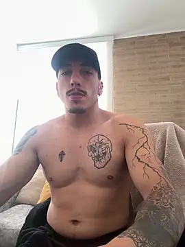 dylanspencer28 online show from September 17, 2025, 7:37 pm