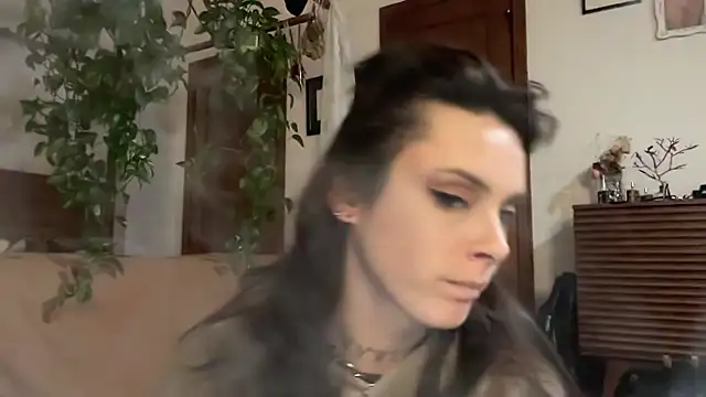 Snapshot of bunnierotten chatting on February 19, 2025, 12:46 am bunnierotten online show from February 19, 2025, 12:46 am