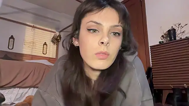 Snapshot of bunnierotten chatting on February 20, 2025, 2:07 am bunnierotten online show from February 20, 2025, 2:07 am
