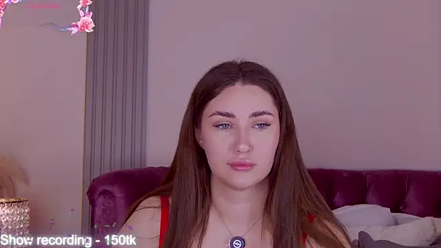 KiraBarlows online show from April 18, 2026, 7:58 pm