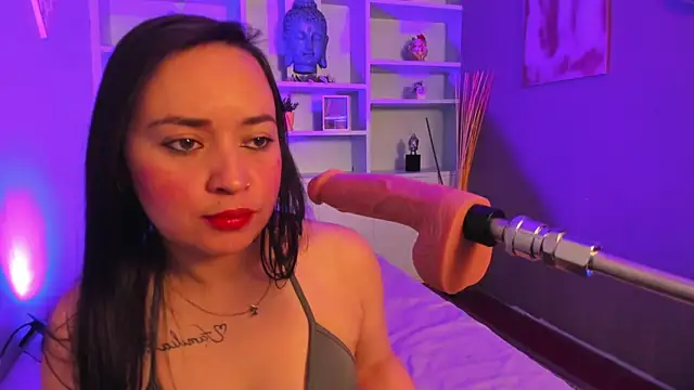 Snapshot of Rosie_jhons chatting on February 12, 2025, 4:12 am Rosie jhons online show from February 12, 2025, 4:12 am