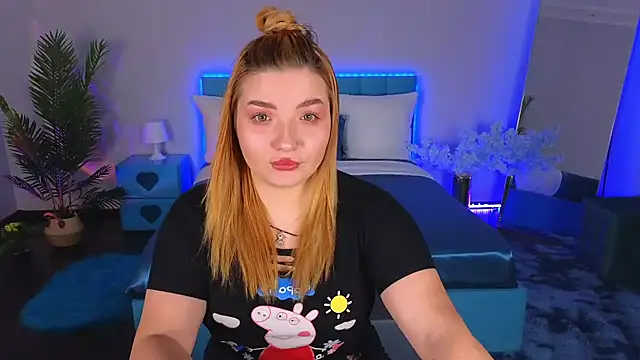 StasyNickols online show from October 12, 2025, 5:12 pm