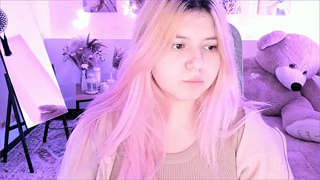 DiaAngell online show from February 8, 2026, 7:28 pm