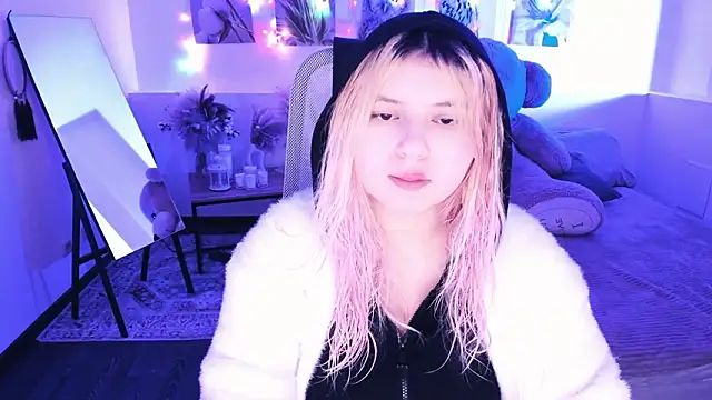 DiaAngell online show from February 28, 2026, 7:37 pm