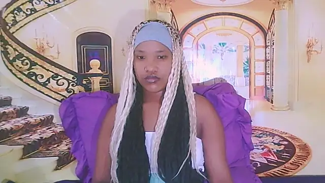 EroticSexyPrada online show from February 5, 2026, 7:18 pm