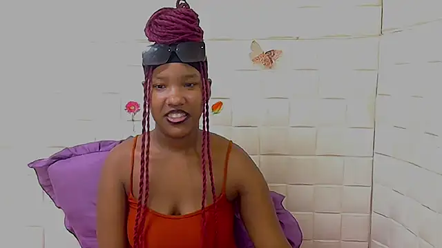 EroticSexyPrada online show from March 16, 2026, 5:50 pm