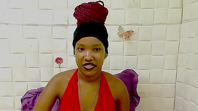 EroticSexyPrada online show from March 18, 2026, 5:16 pm