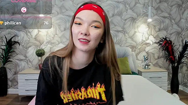 SusannJohnson online show from March 10, 2025, 12:59 pm