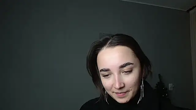 Eva Gloryy online show from February 5, 2026, 3:38 pm