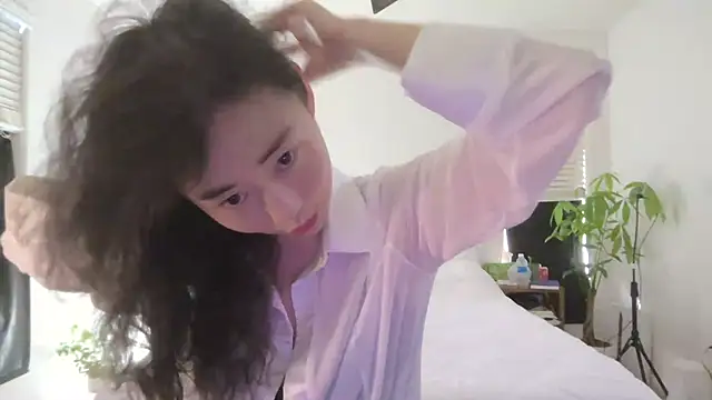 ha888we online show from March 8, 2025, 4:28 pm