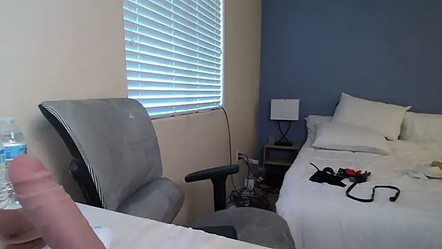 ha888we online show from November 10, 2025, 4:28 pm