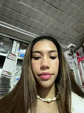 zoe storm online show from February 18, 2025, 9:53 pm