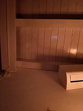 aleteen online show from October 11, 2025, 3:39 am