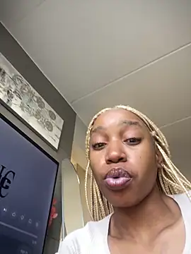 Snapshot of Go_Meg chatting on October 7, 2025, 2:36 pm Go Meg online show from October 7, 2025, 2:36 pm