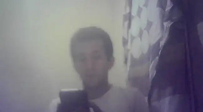 EstebanAkyLu online show from February 4, 2025, 7:18 am