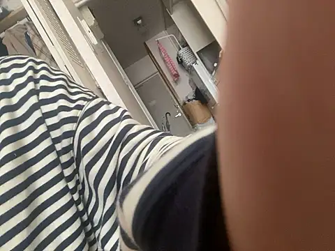 riri riri jp online show from November 3, 2025, 1:51 am