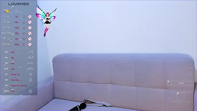 sophie mooreee online show from December 1, 2025, 1:27 pm