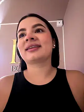 ValeriaOrtega online show from October 19, 2025, 12:39 pm