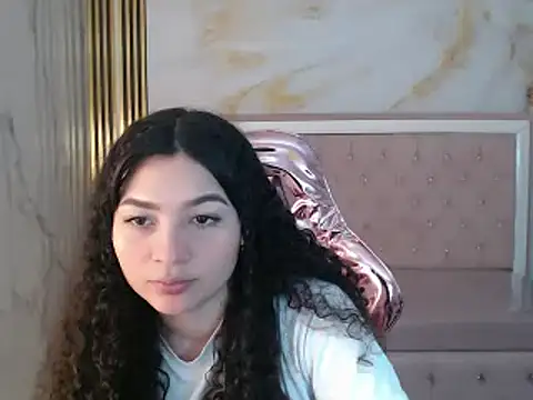 shalon diaz s online show from March 5, 2025, 1:06 pm