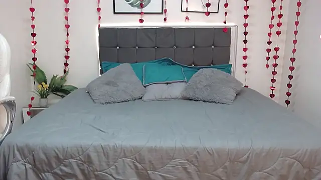 MysticMature online show from February 28, 2025, 1:47 am