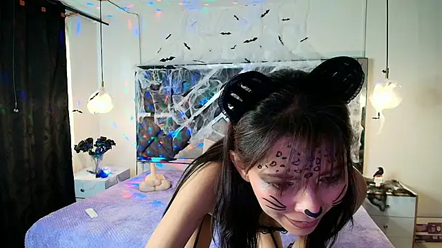 MysticMature online show from October 9, 2025, 5:11 pm