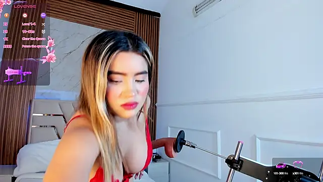 Gigidoll online show from February 23, 2025, 11:55 am