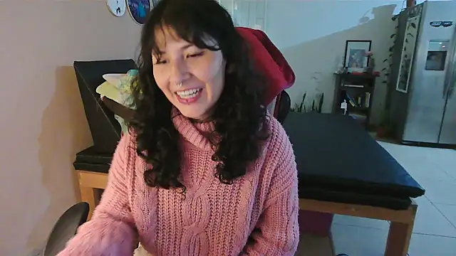 GinnyDelice online show from October 21, 2025, 1:50 am